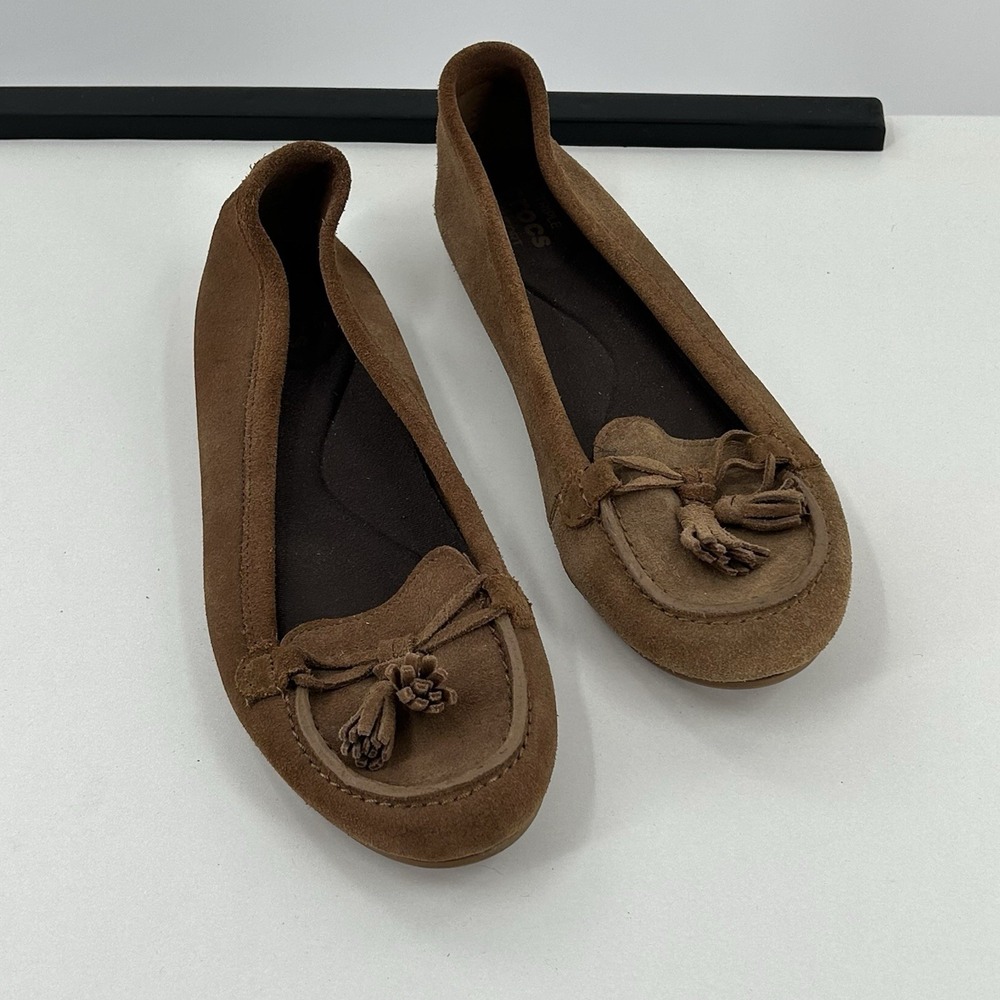 Crocs Triple Comfort Brown Suede Tassel Loafers Slip On Flats Womens